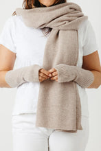 Load image into Gallery viewer, Leallo Cashmere Hand Warmers
